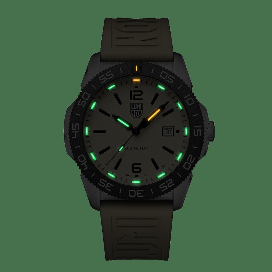 Watches Luminox | Pacific Diver Seasonal Edition